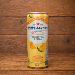 Газированный напиток Sanpellegrino Momenti Мандарин и Персик, 330 мл